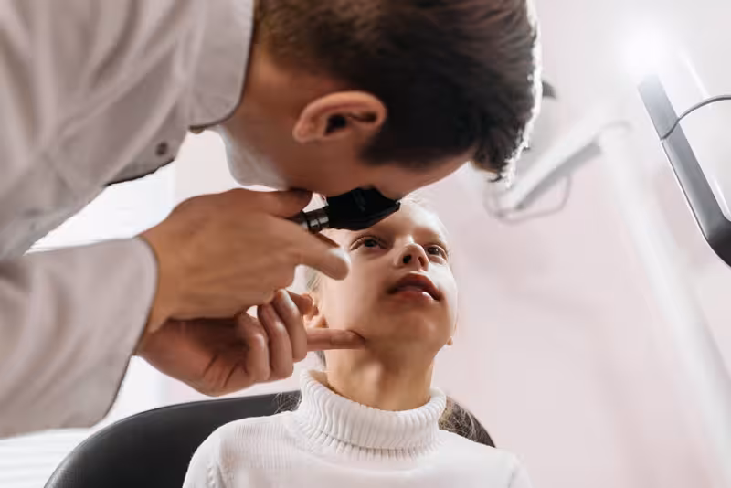 Microsuction Compared with Ear Syringing: A doctor in a clinic Doctor in clinic for Microsuction Compared with Ear Syringing - Bus And Tube To Milton Keynes - Private Microsuction Ear Wax...