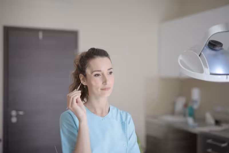 Doctor in clinic for Serving Cambridge and Nearby Parts of Cambridgeshire - Best Way To Make Your Way To Cambridge - Private...